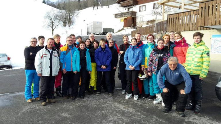 Vereinslager Familienfeste, Klassenlager -Ferienhaus Schnäls